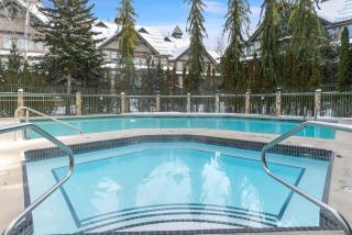 Whistler Village Condo Sleeps 7 - 6