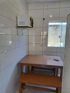 Casa com trilha para praia 2 quartos com garagem privativa - Florianópolis - 9