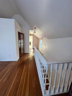 3 level, home near downtown! - 9