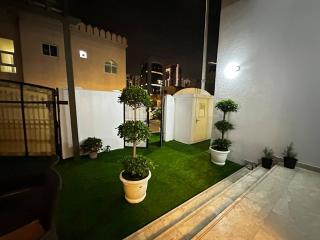 Full Villa - 7 Rooms near the beach - Abu Dhabi - 1