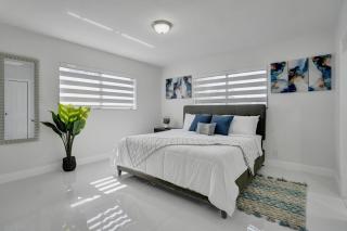 Luxe Haven Near Aventura - 2