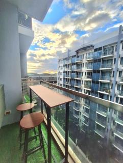 Across Manila Airport NAIA T3 Comfy Unit with Balcony - Manila - 6