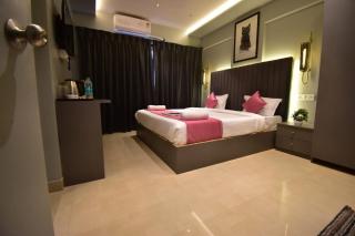 Dhanvantari Luxury Hotel Near Kokilaben Dhirubhai Ambani Hospital Mumbai - Mumbai - 8