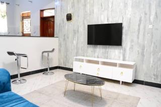 Relax, Unwind, 2 Bed Haven near Kavumba Rec Center - Wakiso - 3