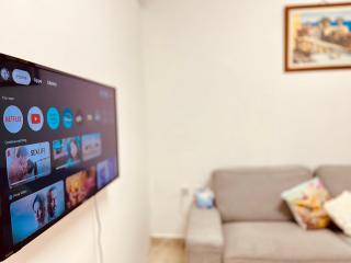 Al Wahda Studio Apartment - 4