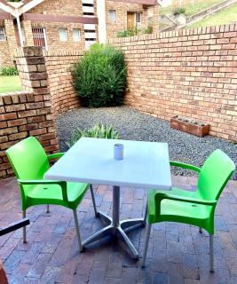 Studio 28 Clarens Apartment A - Clarens - 3