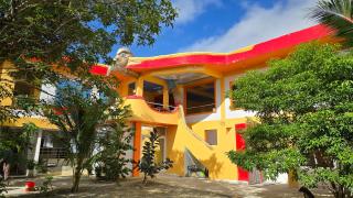 Eagle's Nest Inn - - 0