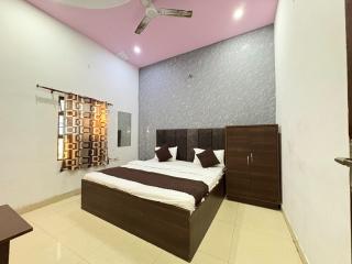 Grand New My Hotel Agra With Air Conditioner - Agra - 4