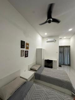 comfy soho - Seri Iskandar - 5
