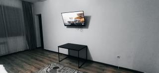 2к квартира в Золотом квадрате Бишкека, в самом сердце города - 2