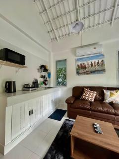 Serene Two-Unit Home in Kata Hills, Phuket - Ban Kata - 3