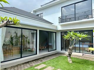 Lipah Beach Private Villas - 5