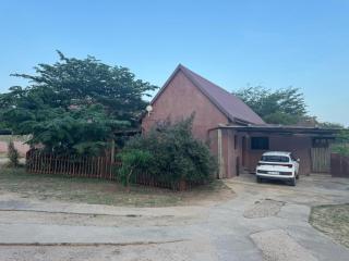 Plumtree House - 8