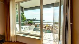 Свети Никола Каваците - Плаж и Хотел - 6