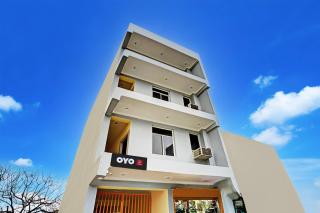 Hotel O NEW STAR ROOMS - Noida - 9