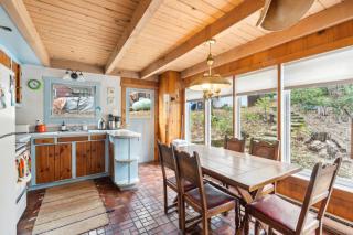 Cozy Mountain Retreat – Relax and Explore home - 8