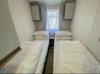 The Brockwood whitehouse towyn - Kinmel Bay - 3