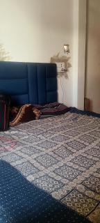 Hotel Vara IN PG Guest House - Varanasi - 3