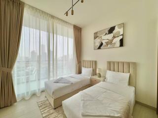 Prestige 2BR in Binghatti Onyx with Private Lap Pool! - 8