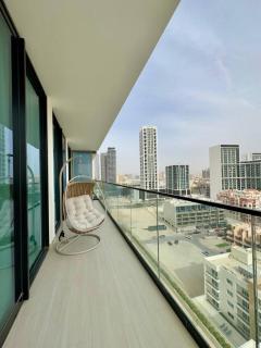 Prestige 2BR in Binghatti Onyx with Private Lap Pool! - 5