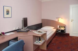 Hotel Garni Lindacher Hof - 1