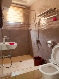 Oli's Luxury Hotel - Nkwanta - 6