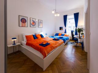 The Funkhaus - Blue and Orange Experience - Praga - 0