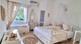 Golden Beach Paradise - 8