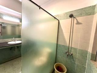 Fully Furnished 2 Bed Apartment Daily Comfort Residence E11-2 Islamabad - Islamabad - 5
