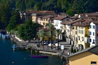 LUCKY LAKE HOUSE - Free Wi-Fi and Private Parking Included - 3