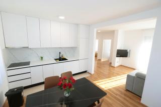 Apartman Dentalux 3 - Banja Luka - 4