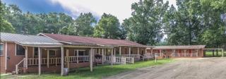 Country Inn Motel - - 0