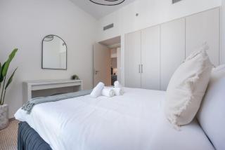 StayShort - Elegant 1-Bedroom Apartment Perfect for Family in Park Heights 2 Tower 1 - 1