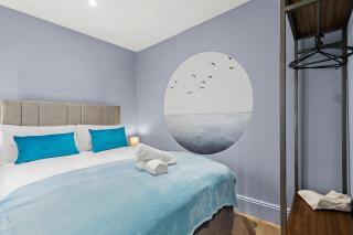 Coastal Breeze with Seaview By My Getaways - Brighton & Hove - 5