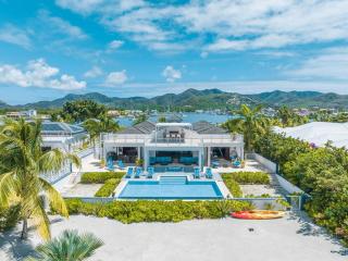 Luxurious Beachfront Villa Jolly Harbour - Jolly Harbour - 5