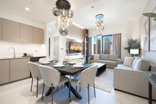 Sky High Luxury, Grande Signature, Burj Khalifa View, 5 minute walk to Dubai Mall - 9