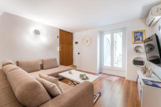 VILLAFRANCA LOFT, Modern Studio Nearby the Station - 0