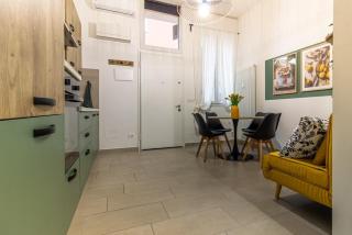 Airport Area Apartment With Free Parking - Bolonia - 5