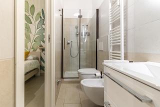 Airport Area Apartment With Free Parking - Bolonia - 2