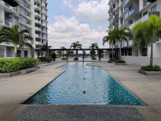 PB1406 Two bedroom beside paradigm mall - Johor Bahru - 4