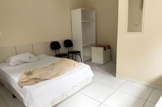 Suíte perto da praia com AC - Cabo Frio - 7
