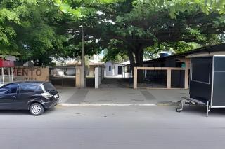 Suíte perto da praia com AC - Cabo Frío - 1