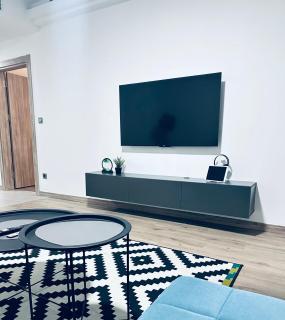 Regina's Sky View Apartment 32nd floor - 8