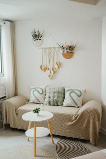 Azure North Golden Willow-Minimalist- Mt Arayat View -NETFLIX - San Fernando - 2