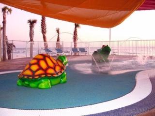 Splash Ocean-front Luxury Two-bedroom Beach Condo - 4