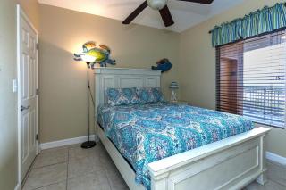 Splash Ocean-front Luxury Two-bedroom Beach Condo - Panama City Beach - 3