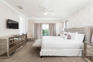 LE580X Liberty Square - 3