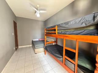 Excelente localização na Mirim 60 m da Praia! - Praia Grande - 7