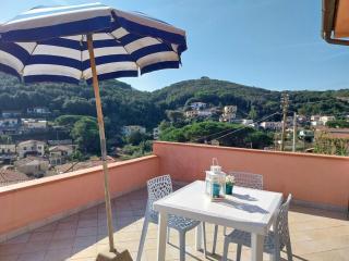 Bilocale con terrazzo vista mare - Cavo - 6