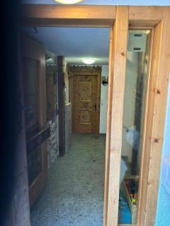 Comfortable and modern apartment in Zernez - 6